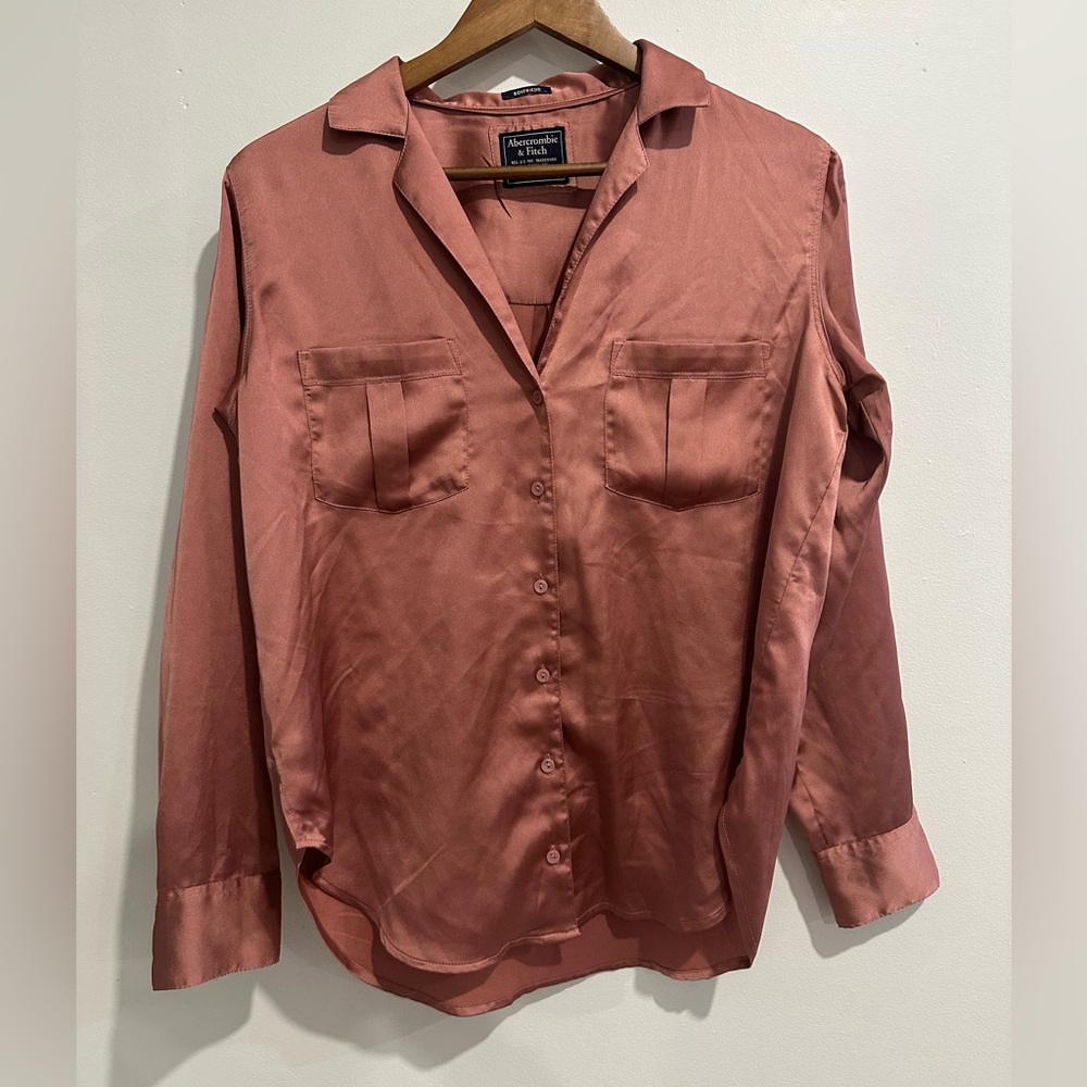 ABERCROMBIE & FITCH Satin Boyfriend Oversized Blush Pink‎ Button Down Size M